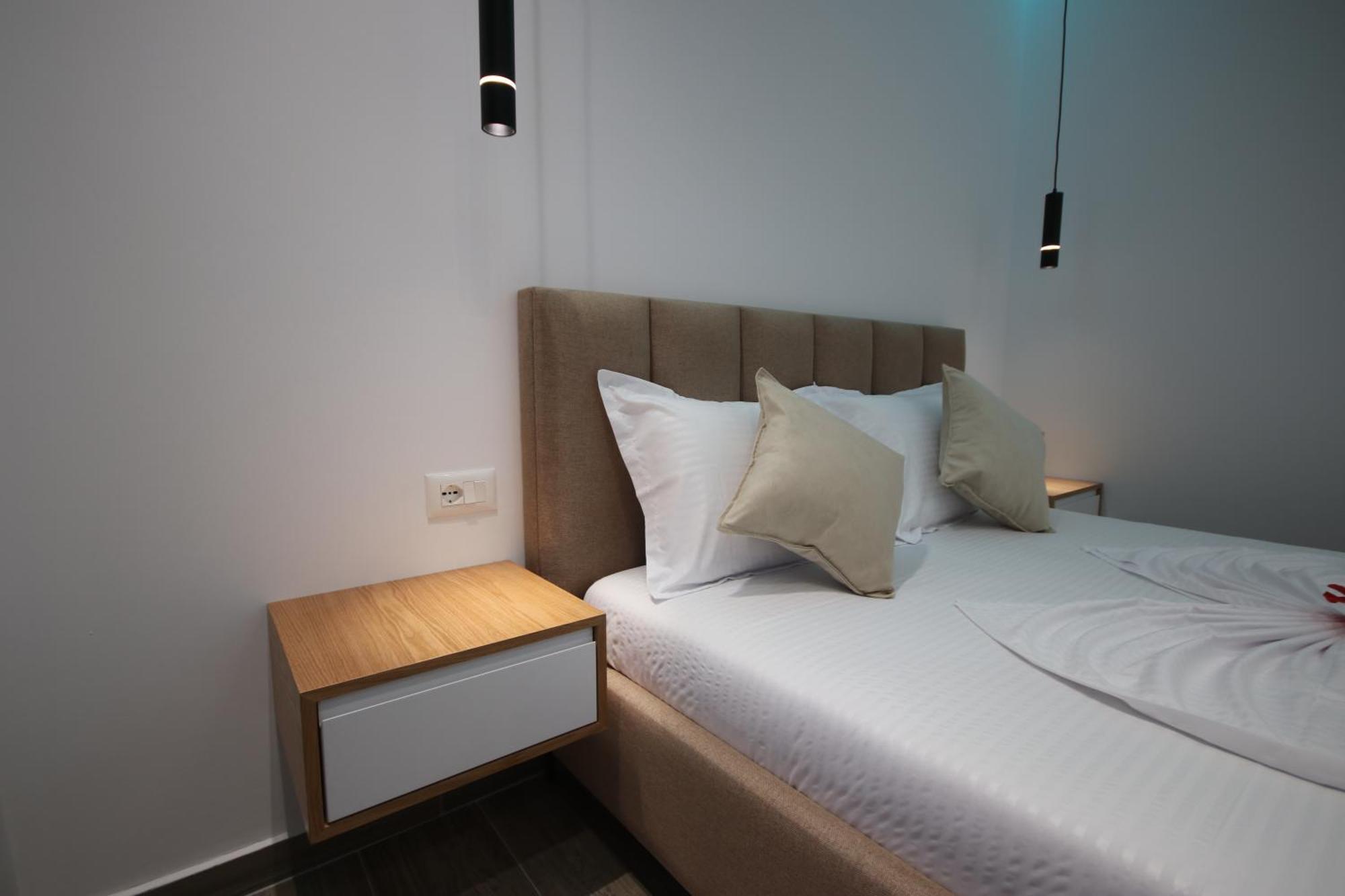 Klea Rooms ฮีมาเรอ ภายนอก รูปภาพ