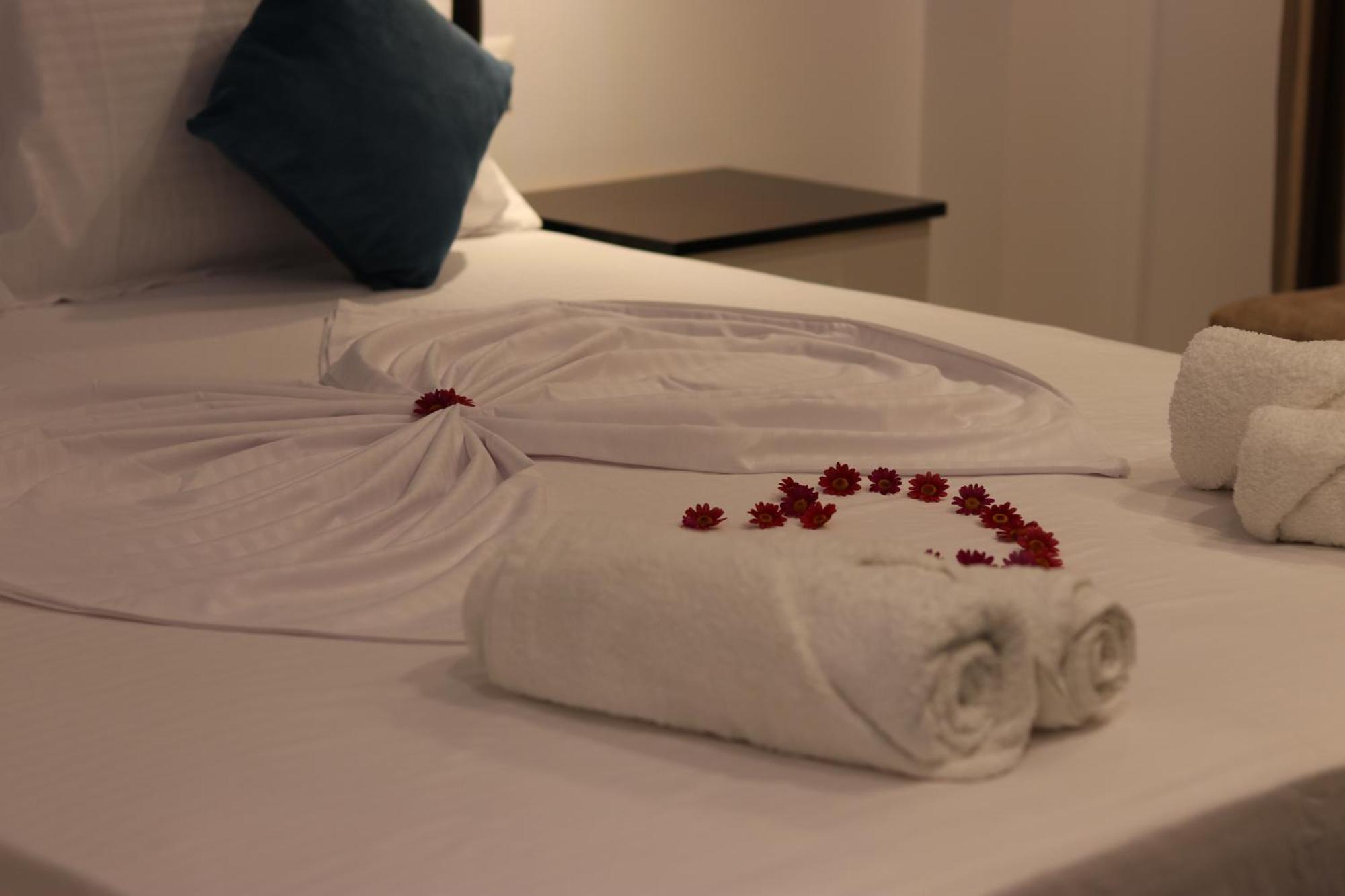 Klea Rooms ฮีมาเรอ ภายนอก รูปภาพ